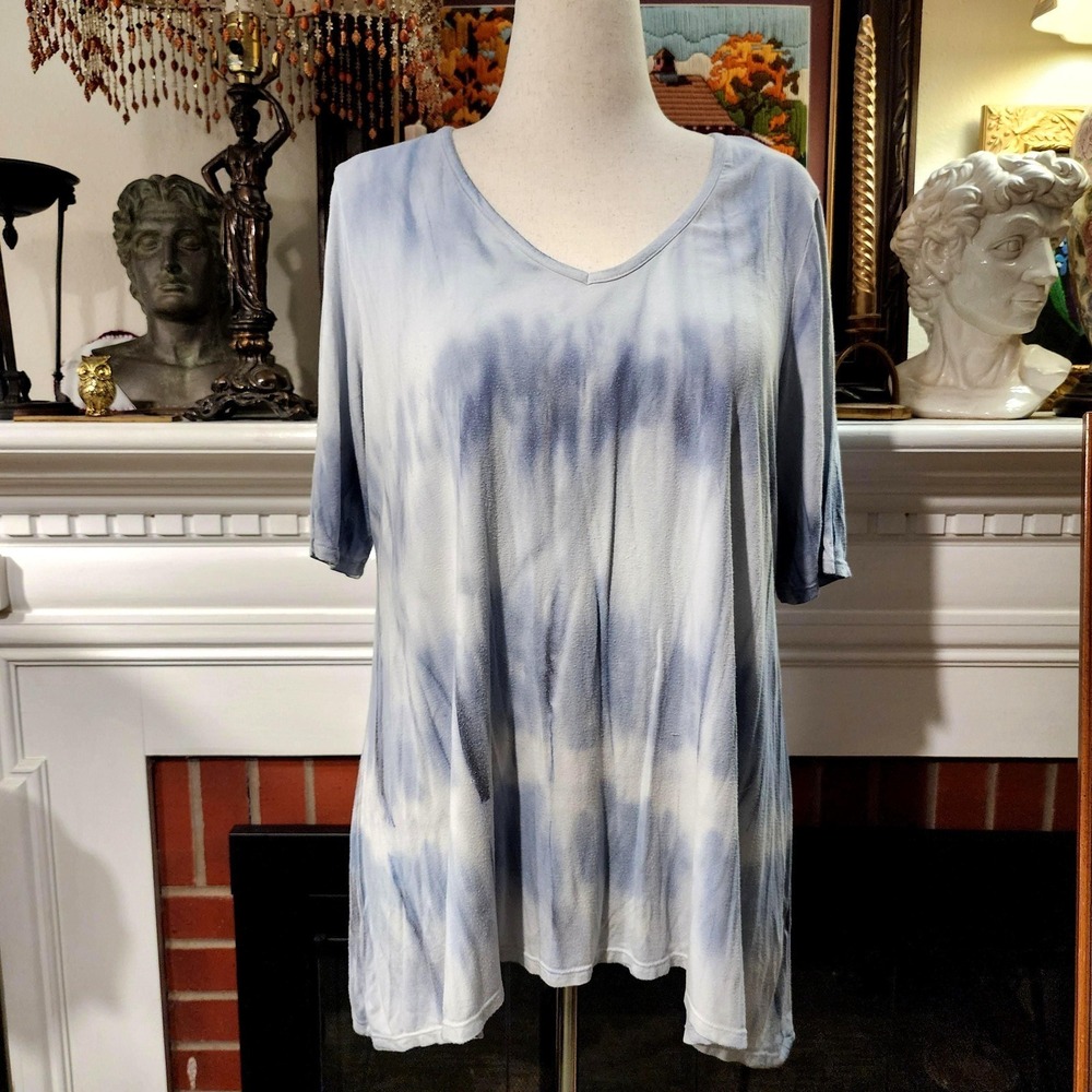 Karen Kane XL Blue Tie‎ Dye Striped Short Sleeve Top V-Neck Made in USA Blouse